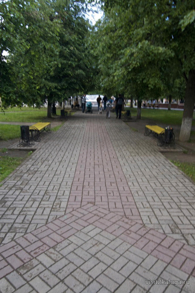 ул. кирова, театралка